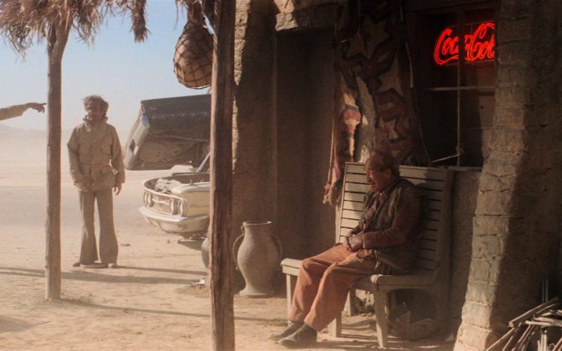 Coca-Cola Neon Sign in Close Encounters of the Third Kind (1)