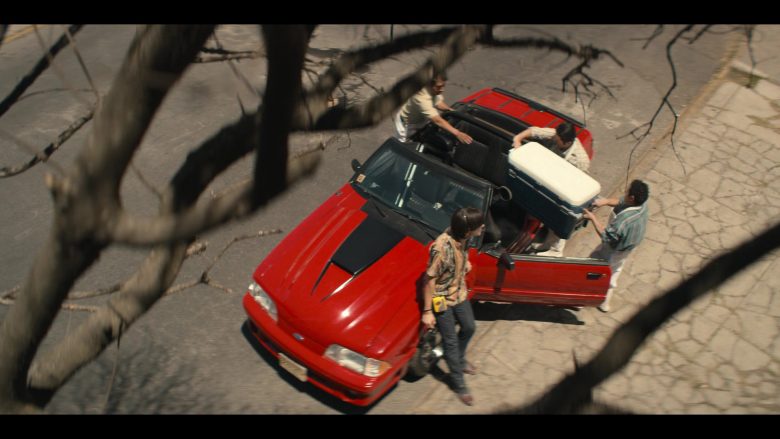 Ford Mustang Red Convertible Car in Narcos Mexico Season 2 Episode 5 AFO (2)