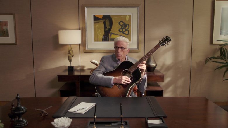Gibson Guitar Held by Ted Danson as Michael in The Good Place Season 4 Episode 13 Whenever You're Ready (2)