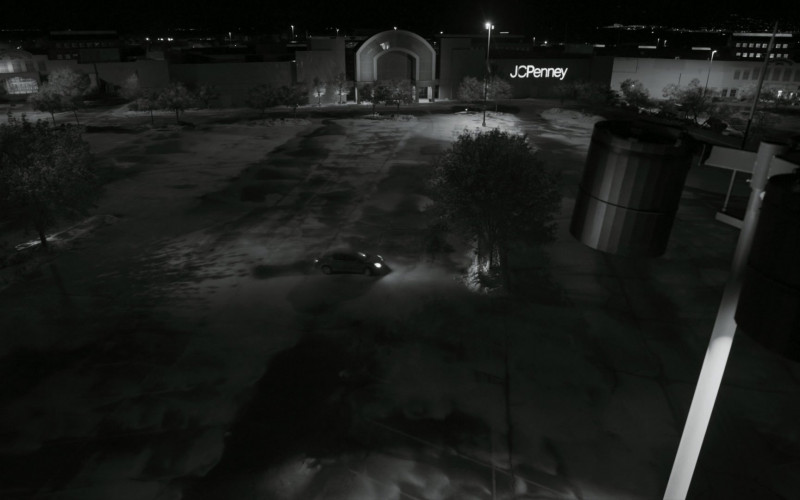JCPenney Store in Better Call Saul S05E01 Magic Man (2020)