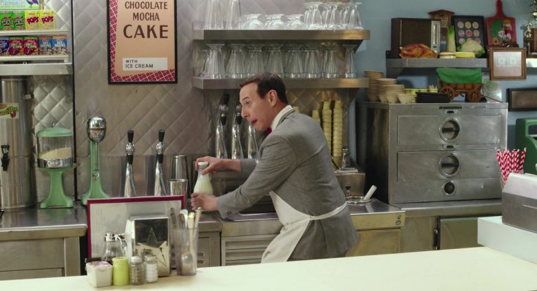 Kellogg's Mini Cereals in Pee-wee's Big Holiday (2)
