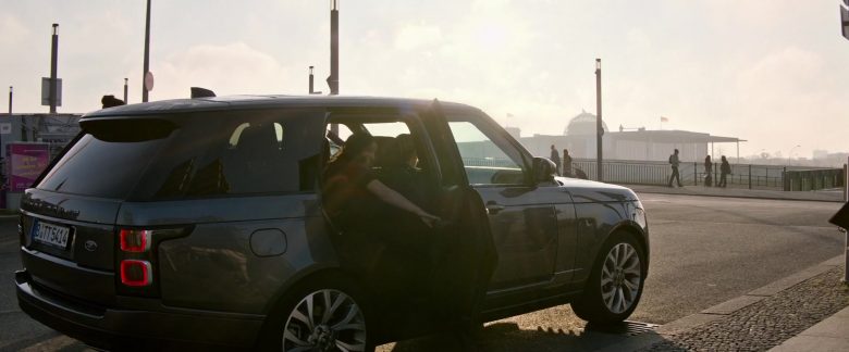 Land Rover Range Rover Vogue Car in Charlie's Angels (1)