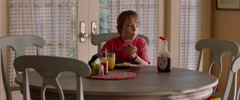 Log Cabin Syrup Enjoyed by Ed Oxenbould in Alexander and the Terrible, Horrible, No Good, Very Bad Day (1)