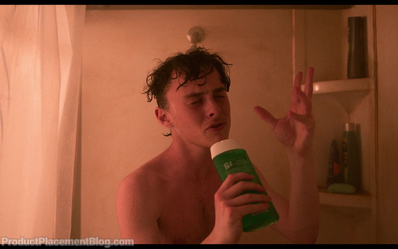 Prell Shampoo Held by Wyatt Oleff as Stanley Barber in I Am Not Okay with This S01E04
