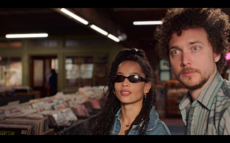 Ray-Ban Women's Sunglasses Worn by Zoë Kravitz as Rob in High Fidelity Season 1 Episode 4 Good Luck and Goodbye (3)
