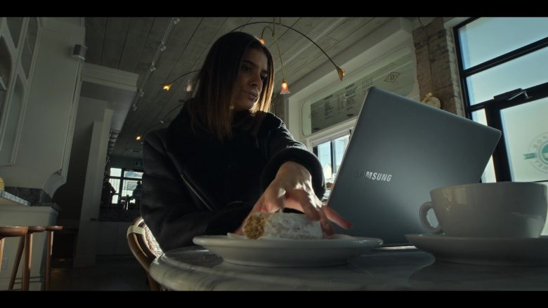 Samsung Laptop Computer Used by Laysla De Oliveira as Dodge in Locke & Key Season 1 Episode 3 Head Games (1)