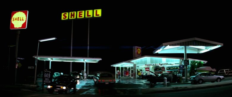 Shell Gas Station in Close Encounters of the Third Kind (1977)