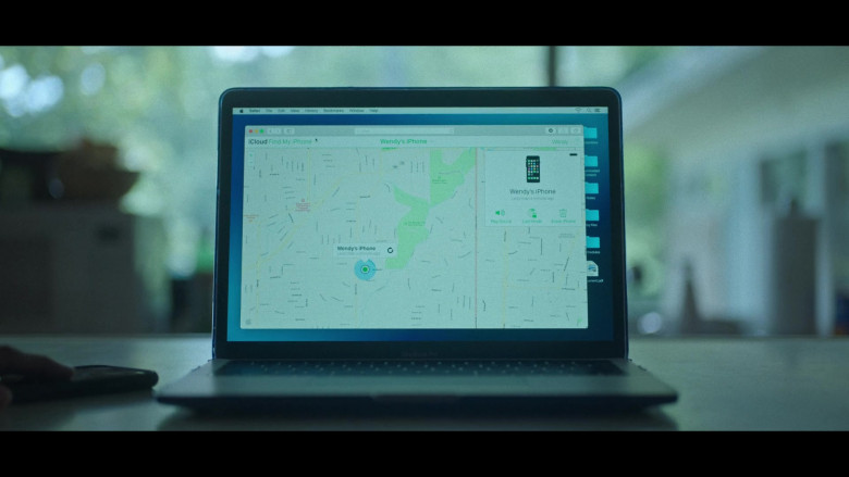 Apple iCloud Find My iPhone Application in Ozark S03E09 Fire Pink