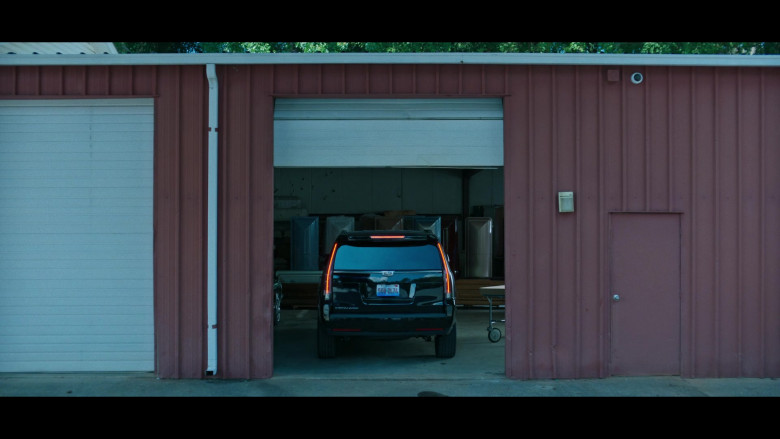 Cadillac Escalade Black Car in Ozark S03E10 (1)