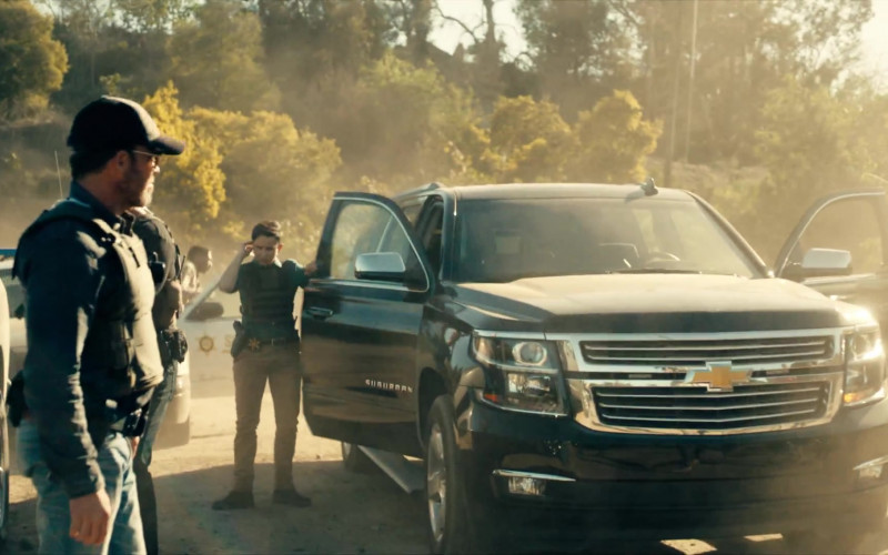 Chevrolet Suburban in Deputy S01E13 "10-8 Bulletproof" (2020)