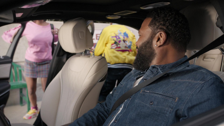 G-Star RAW Denim Jacket Worn by Anthony Anderson as Andre ‘Dre' Johnson in Black-ish S06E19 (1)