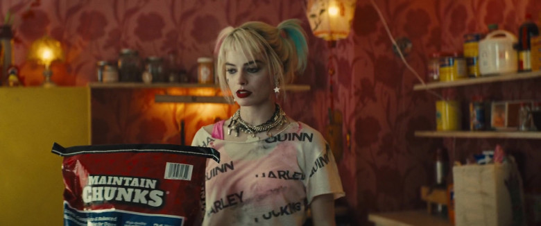 Maintain Chunks Dog Food Held by Margot Robbie as Harleen Quinzel in Birds of Prey (4)