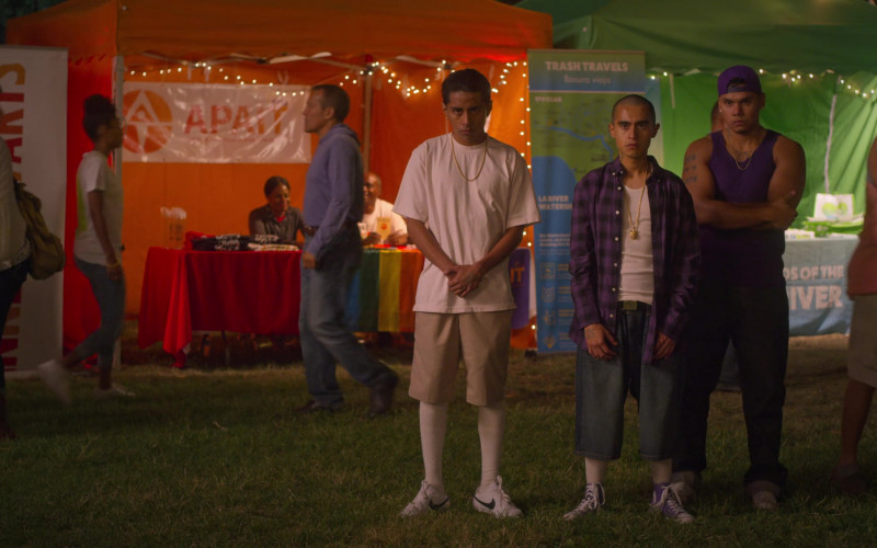Nike White Sneakers For Men in On My Block S03E03 (2020)