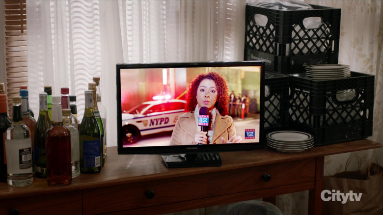 Samsung TV in Manifest S02E12