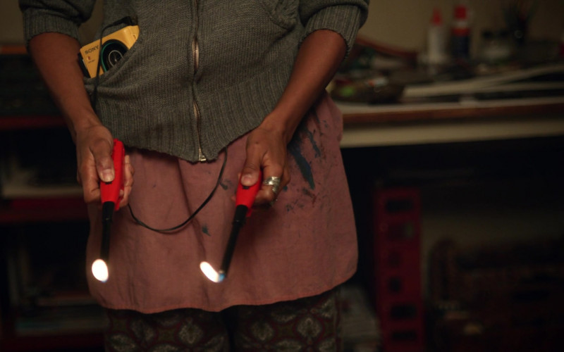 Sony Walkman Yellow Portable Cassette Player in Little Fires Everywhere S01E04