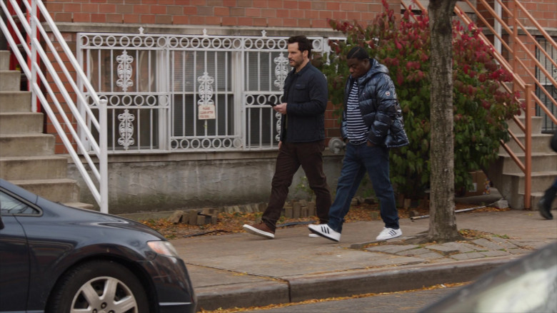 Adidas White Shoes of Tracy Morgan as Tray in The Last O.G. S03E01 (3)
