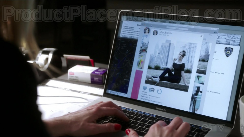Apple MacBook Pro Laptop in Law & Order Special Victims Unit S21E20 (2)