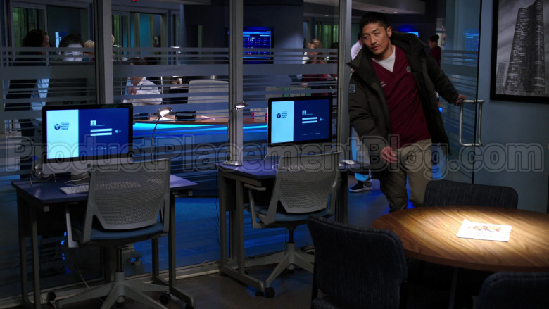 Apple iMac All-In-One Computers in Chicago Med S05E20 A Needle in the Heart (2)