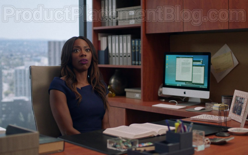 Apple iMac Computer in Insecure S04E02 Lowkey Distant (1)