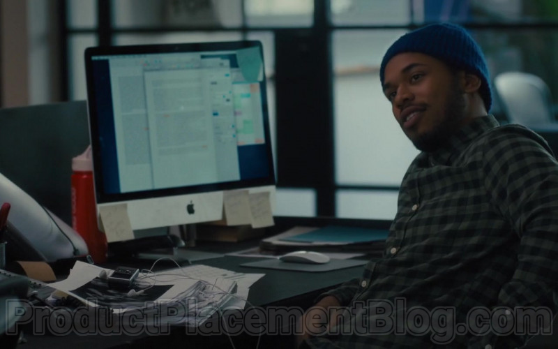 Apple iMac Computer of Kelvin Harrison Jr. as Andy Morrison in The Photograph (2020)