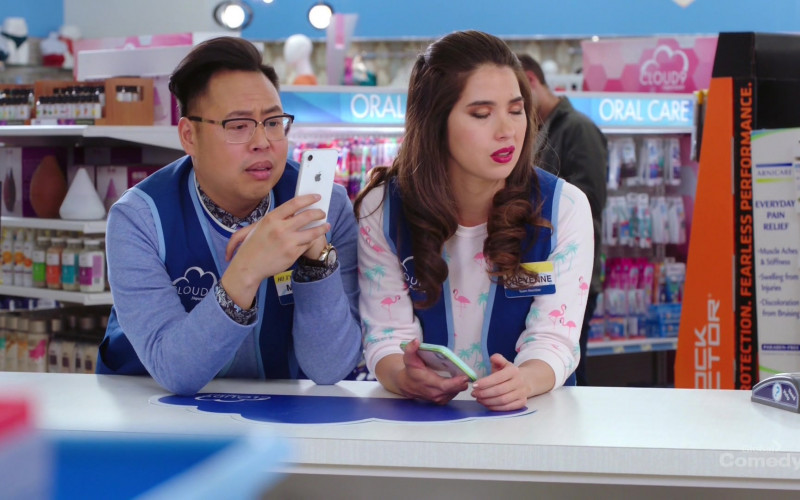 Apple iPhone (White) Held by Nico Santos in Superstore S05E20