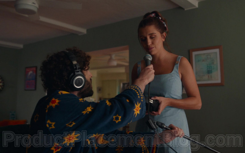 Audio-Technica Headphones of Lil Dicky in Dave S01E09 (1)
