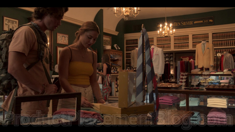 Ben Silver Store in Outer Banks S01E04 “Spy Games” (3)