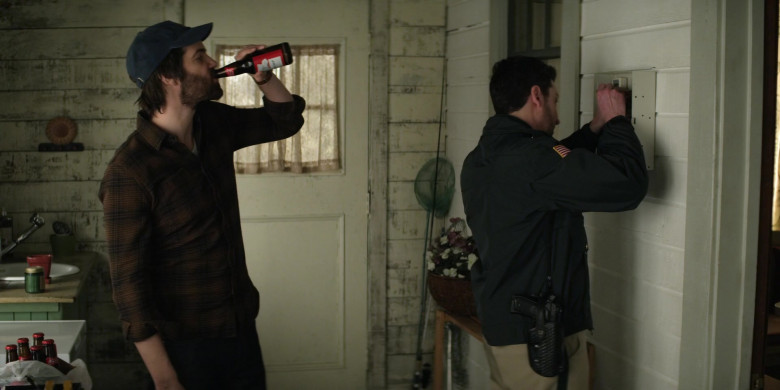 Budweiser Beer Enjoyed by Jim Sturgess as Matthew Lisko in Home Before Dark S01E05 (1)