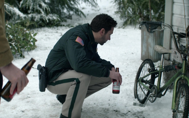 Budweiser Beer Enjoyed by Michael Weston as Frank Briggs Jr. in Home Before Dark S01E05