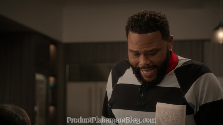 Burberry Long Sleeve Polo Shirt of Anthony Anderson in Black-ish S06E21 (3)