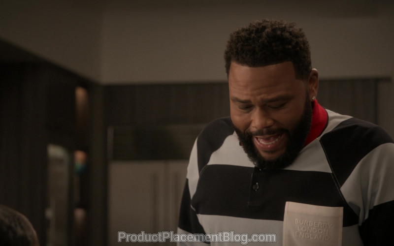 Burberry Long Sleeve Polo Shirt of Anthony Anderson in Black-ish S06E21 (3)