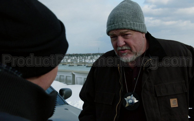 Carhartt Jacket in Chicago P.D. S07E20 Silence of the Night (2)