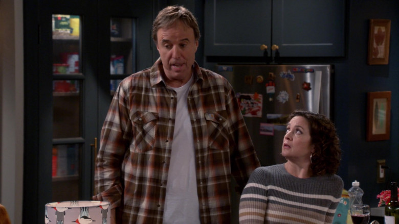 Carhartt Long Sleeve Plaid Flannel Shirt of Kevin Nealon as Don Burns in Man with a Plan S04E02 (3)