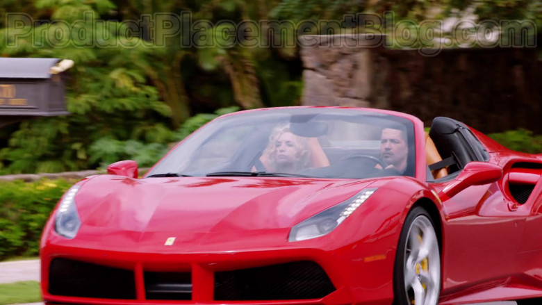 Ferrari Red Convertible Sports Car in Magnum P.I. S02E17 TV Series (3)