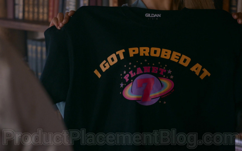 Gildan 'I got Probet At Planet 7' Logo Black T-Shirt in Roswell, New Mexico S02E06 "Sex and Candy" (2020)