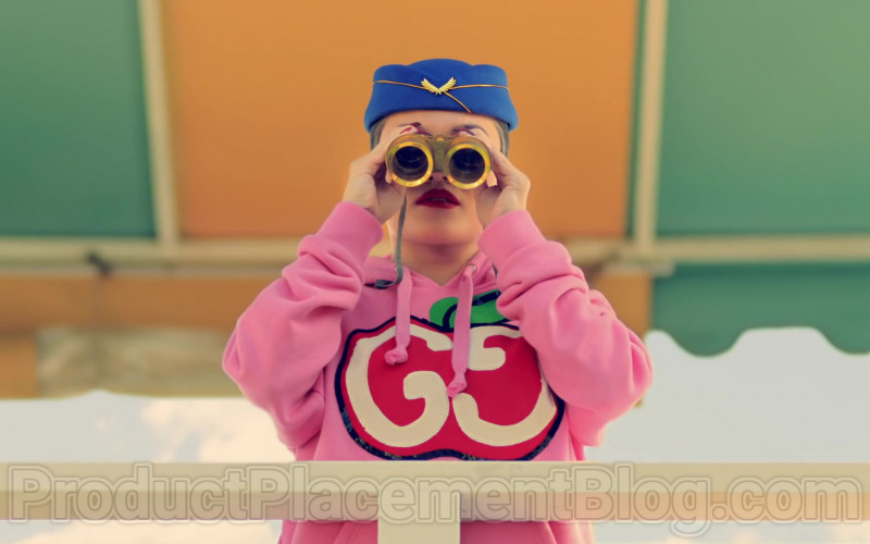 Gucci Women’s Pink Hooded Sweatshirts With GG Apple Print in Mamacita by The Black Eyed Peas, Ozuna, J. Rey Soul (1)
