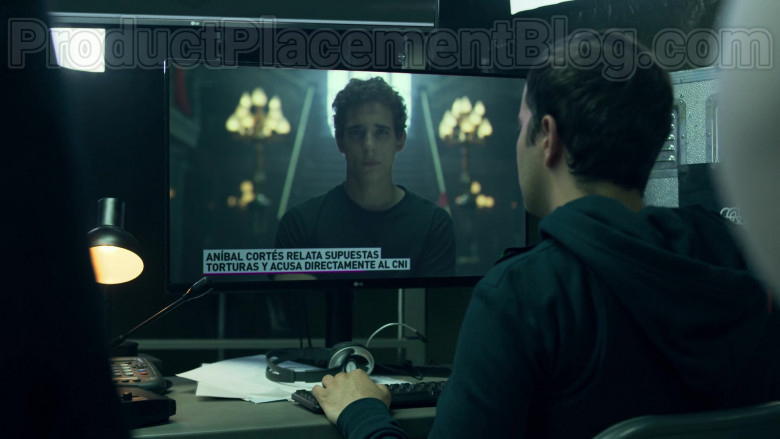 LG Computer Monitor in Money Heist S04E07 Strike the Tent (2020)
