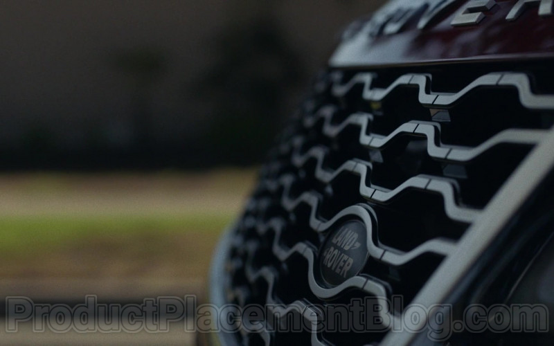 Land Rover Car Logo in Insecure S04E03 Lowkey Thankful (2020)