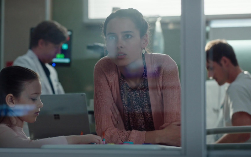 Microsoft Surface Laptop Computer in The Resident S03E20