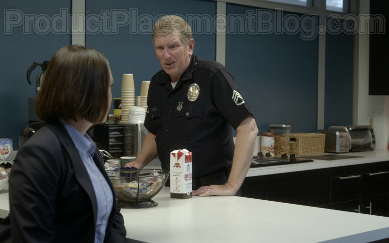 Nestle Coffee-Mate and Califia Farms Barista Blend Almond Milk in Bosch S06E06 (1)
