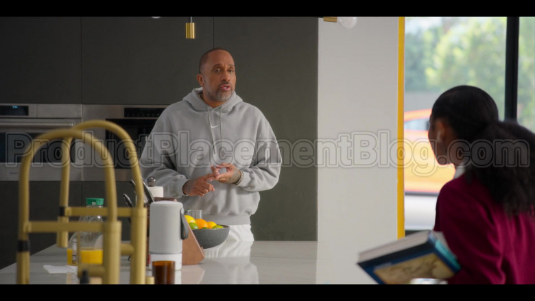 Nike Grey Hoodie of Kenya Barris in #blackAF S01E02 (2)