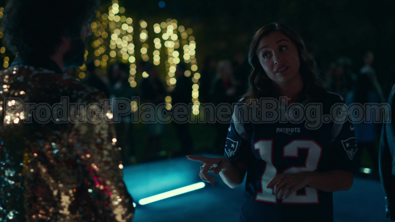 Nike NFL Patriots Jersey of Taylor Misiak in Dave S01E08 (2)