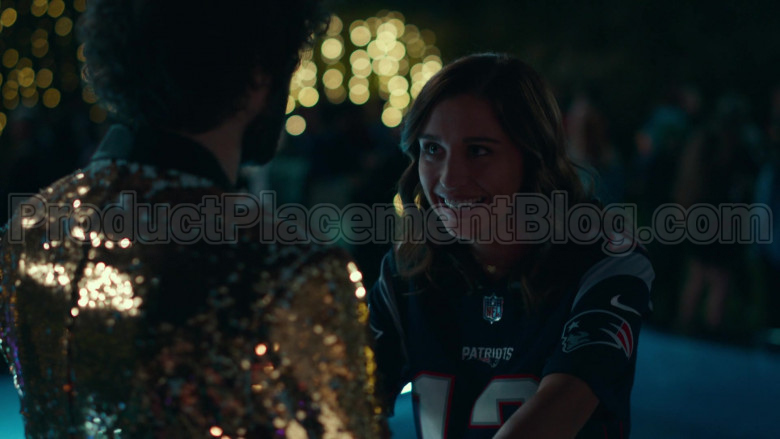 Nike NFL Patriots Jersey of Taylor Misiak in Dave S01E08 (3)