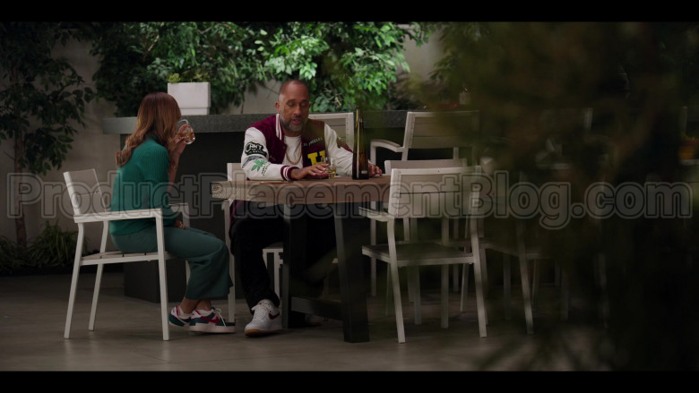 Nike Sneakers of Rashida Jones as Joya Barris in #blackAF S01E05 (1)