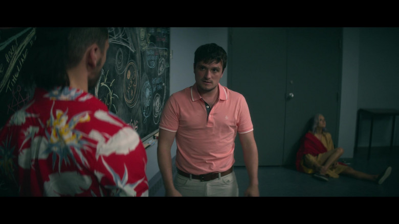 Original Penguin Shirt of Josh Hutcherson in Future Man S03E08 (2)