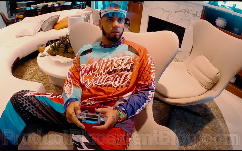Real Hasta La Muerte Outfit of Anuel AA (1)