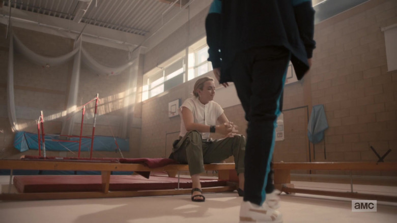 Reebok Sneakers of Harriet Walter as Dasha in Killing Eve S03E01 (1)