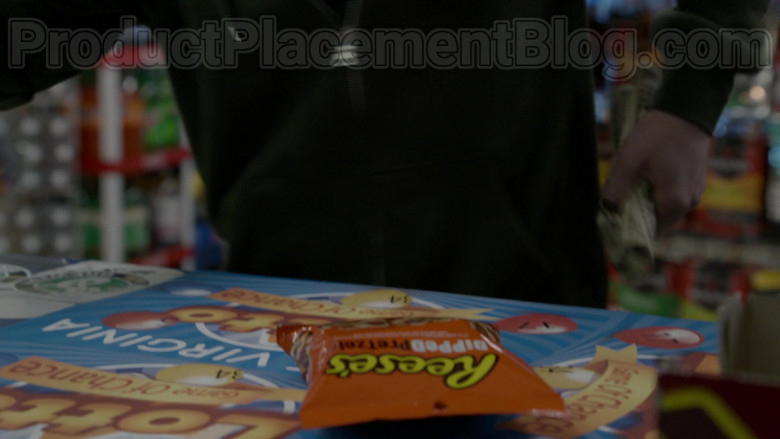 Reese's Dipped Pretzels in The Blacklist S07E15