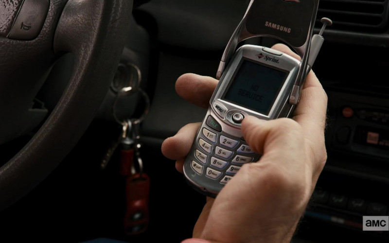 Samsung Sprint Mobile Phone of Bob Odenkirk in Better Call Saul S05E08