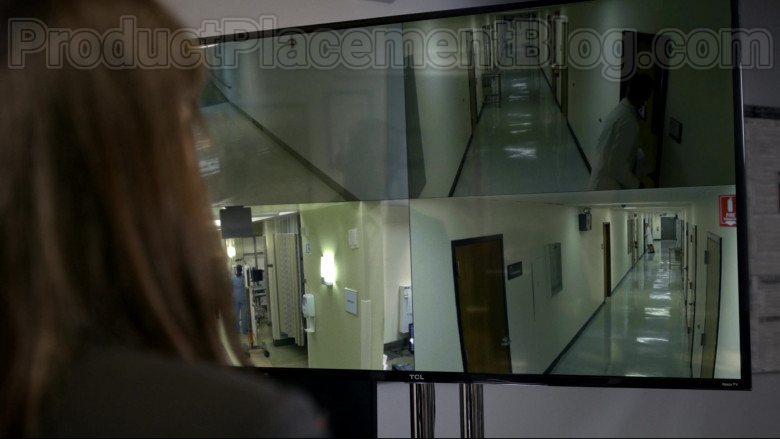 TCL TV in Bosch S06E01 The Overlook (2)